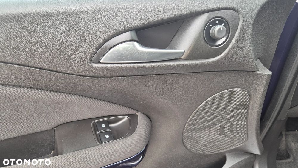 Opel Adam 1.2 Black Link - 19