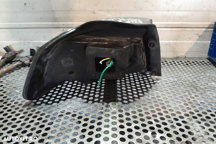 Lampa / Tripla stop dreapta pe aripa Volkswagen VW Golf 6 [2008 - 201 - 3