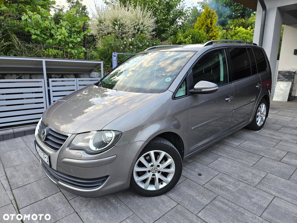 Volkswagen Touran 2.0 TDI DPF Cross - 1