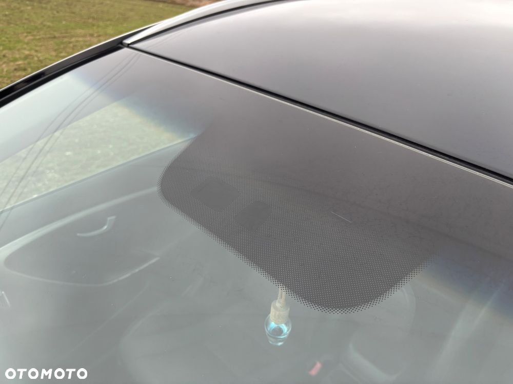 Hyundai i30 1.6 CRDI Trend - 11