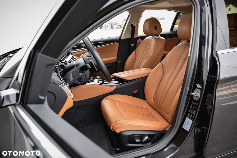 BMW Seria 5 520d Efficient Dynamics Edition Luxury Line - 6
