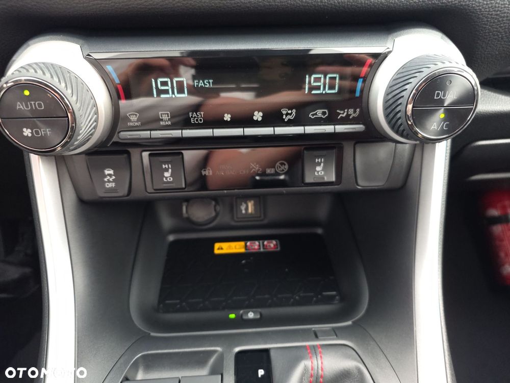 Toyota RAV4 2.5 Plug-In Hybrid Selection 4x4 - 18