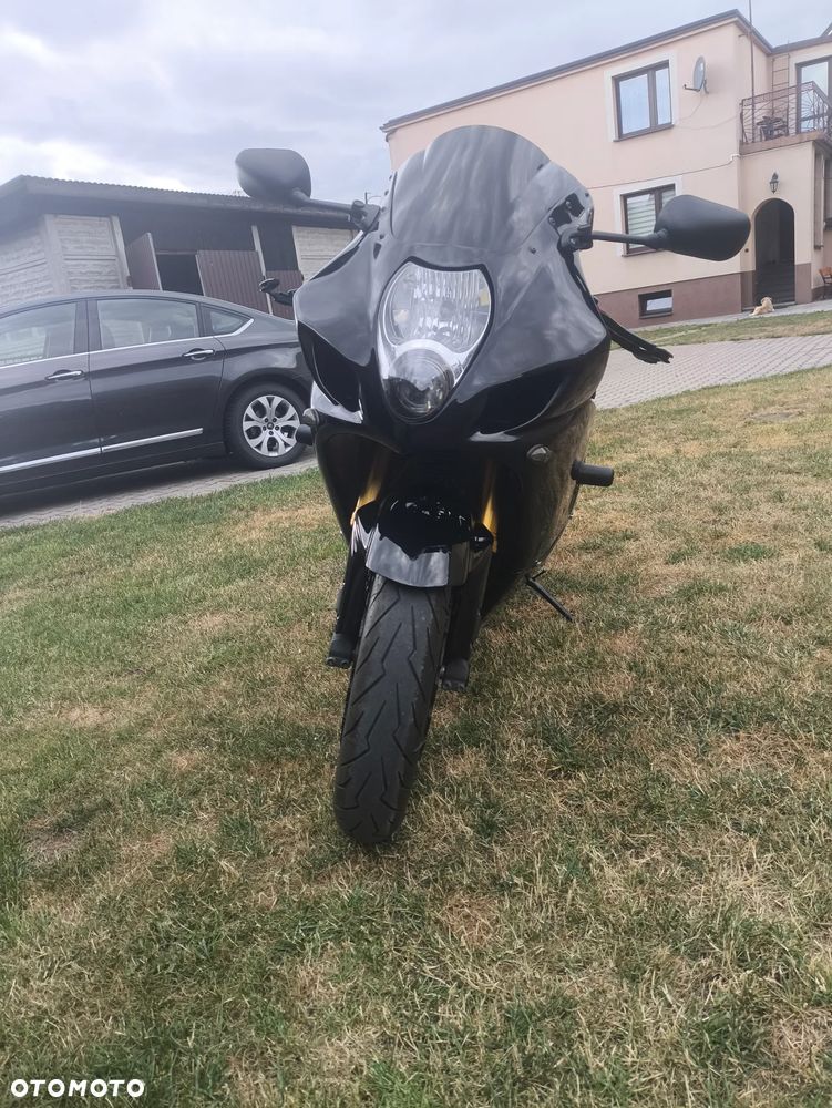 Suzuki GSX-R - 17
