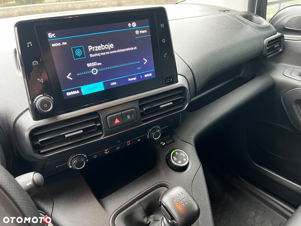 Citroën BERLINGO - 8