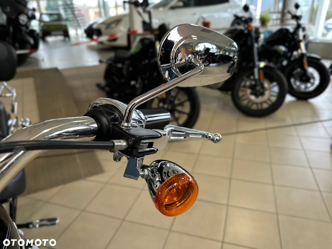 Harley-Davidson Softail Fat Boy - 24