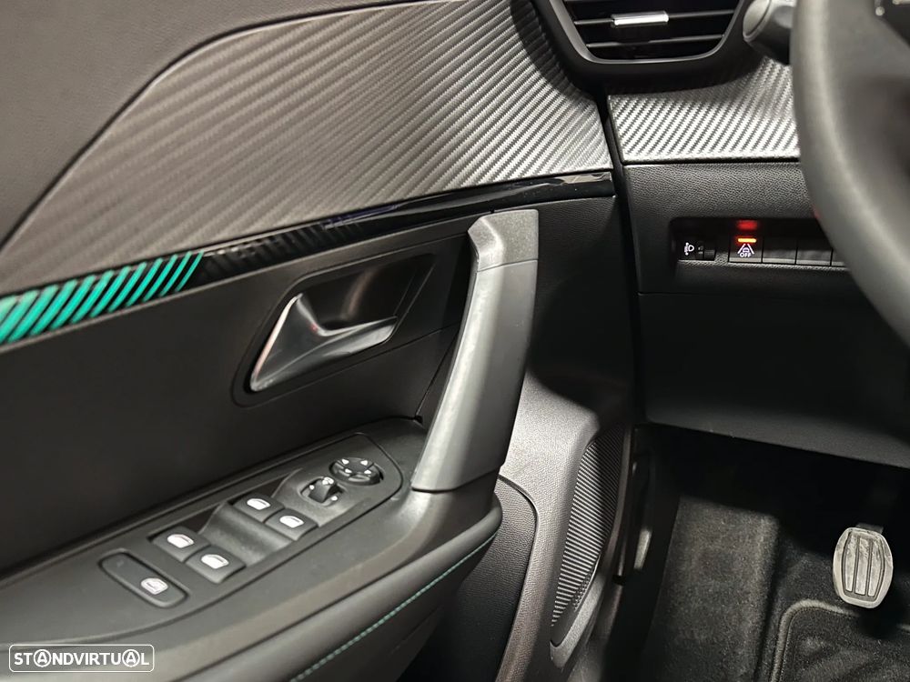 Peugeot 2008 PureTech 100 Stop&Start Allure Pack - 47