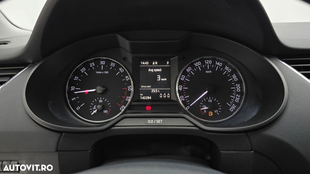 Skoda Octavia 1.6 TDI DSG Ambition - 16