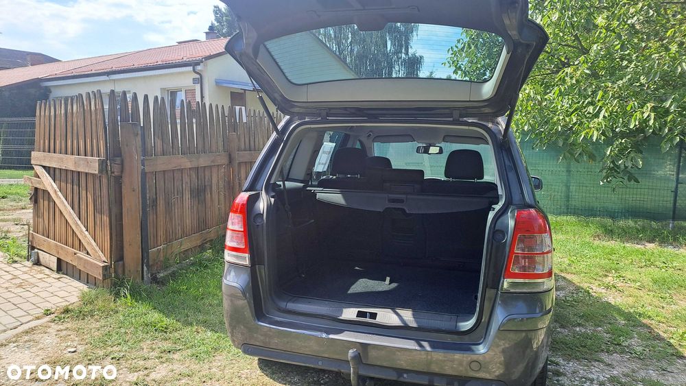 Opel Zafira - 4