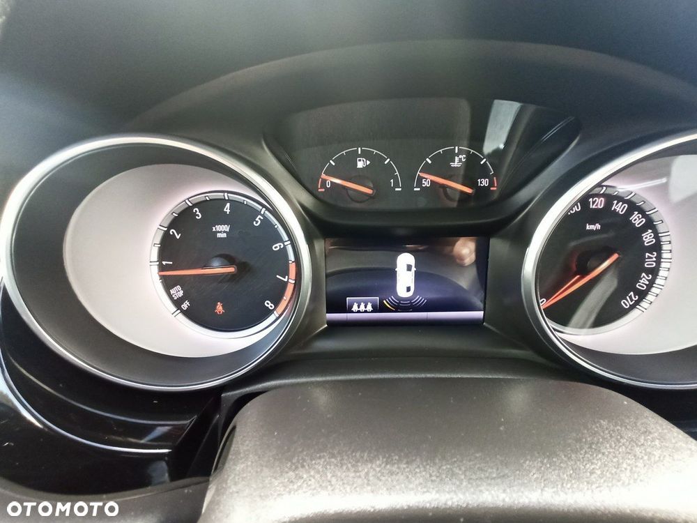 Opel Astra 1.4 Turbo Dynamic - 19