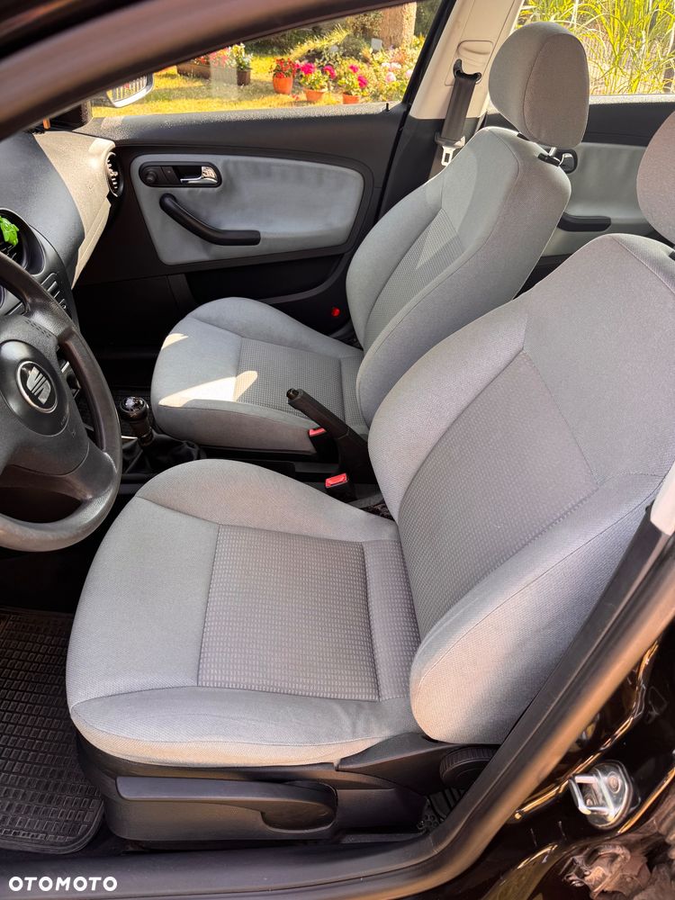 Seat Ibiza 1.4 16V Reference - 16