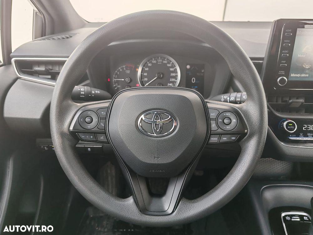 Toyota Corolla 1.8 HSD Business - 12