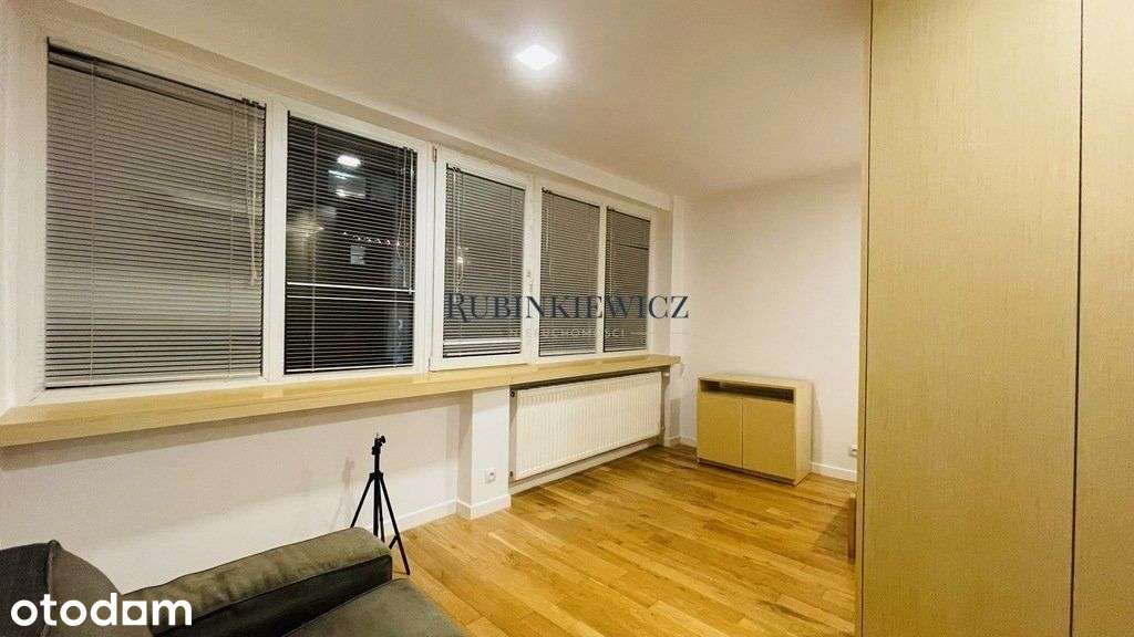 Plac Grzybowski 2 - Studio 24 M2