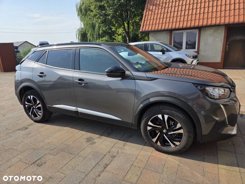 Peugeot 2008 BlueHDi 130 Allure S&S EAT8 - 10