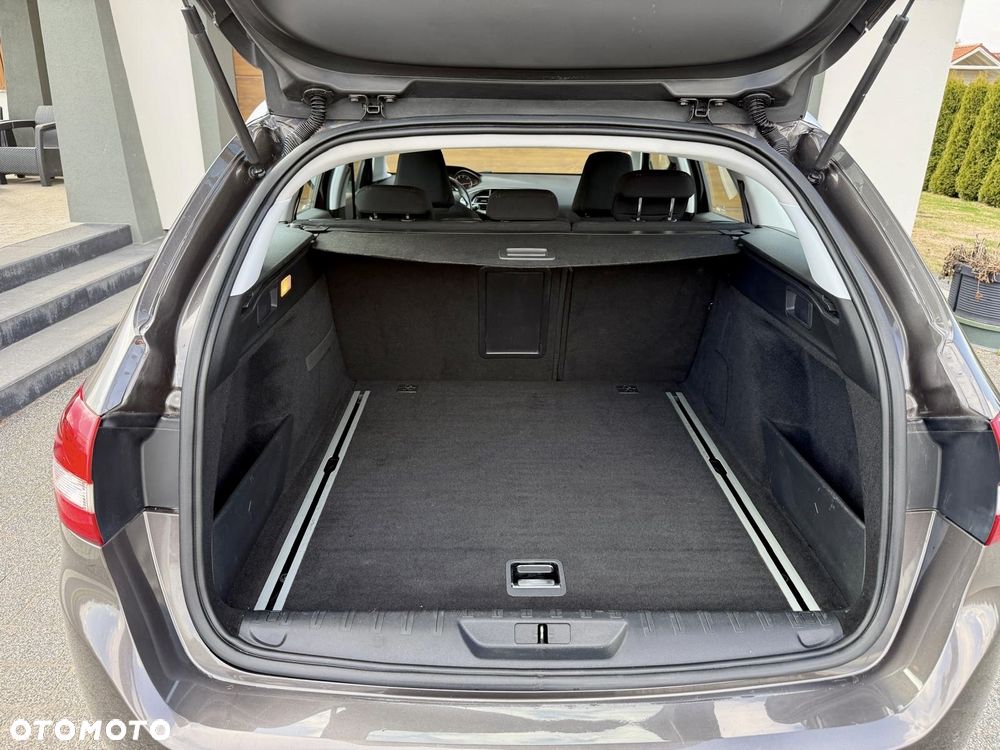 Peugeot 308 BlueHDi 150 Automatik Stop & Start Niveau 2 Business-Line - 16
