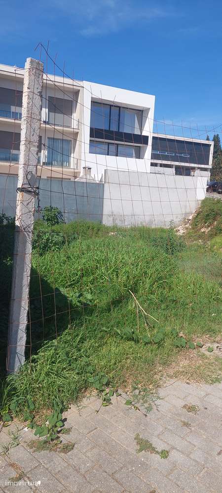 Terreno para construção moradia 4 frentes - Grande imagem: 5/5