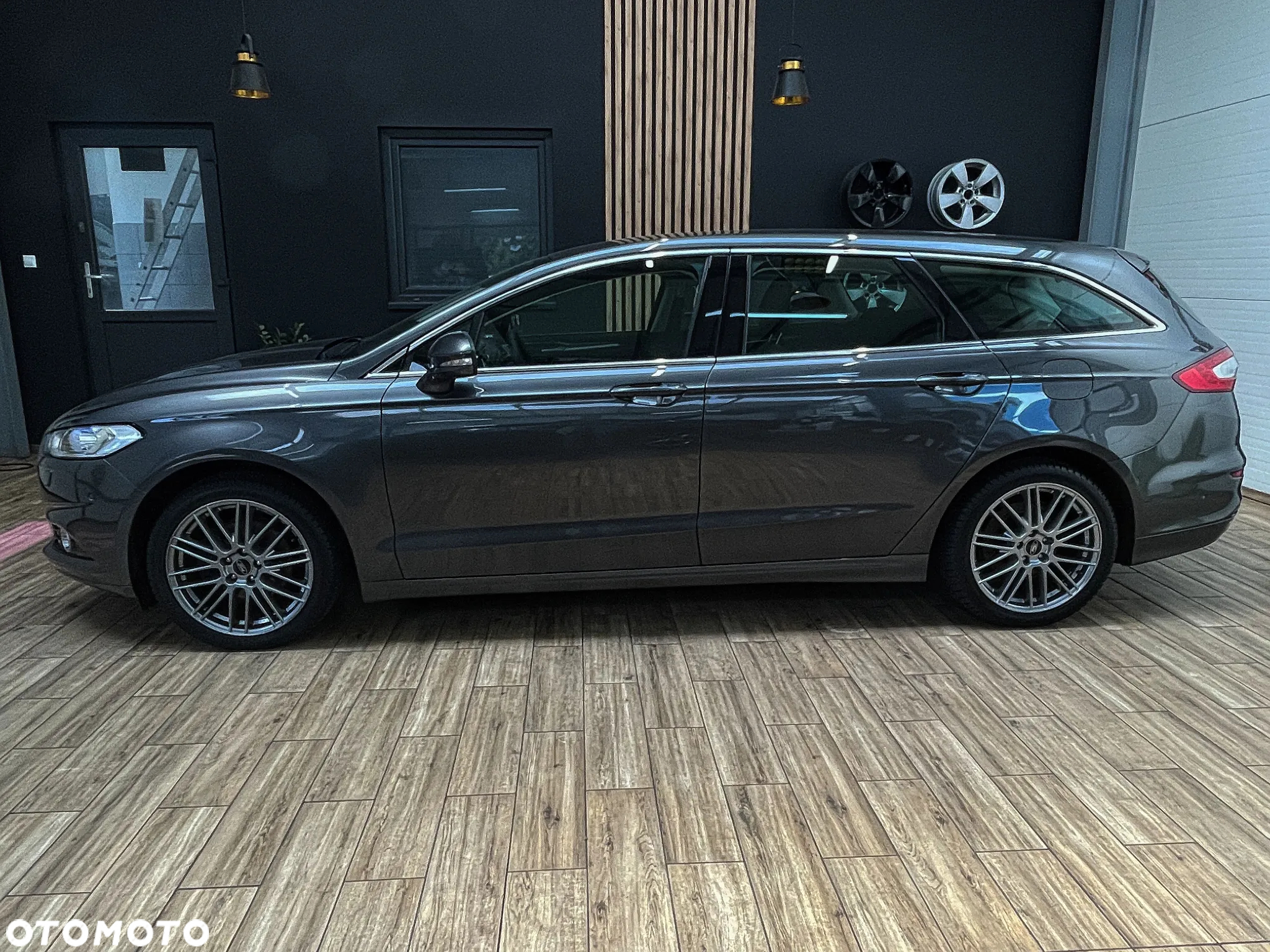 Ford Mondeo 2.0 TDCi Titanium PowerShift - 13
