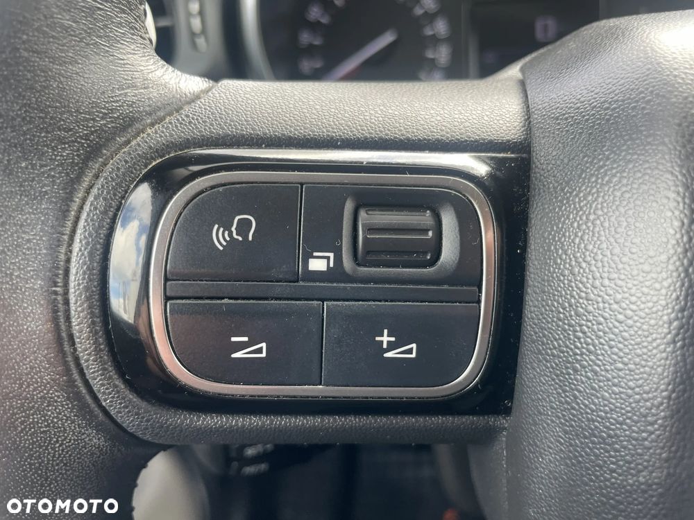 Citroën C3 1.2 PureTech Shine - 16