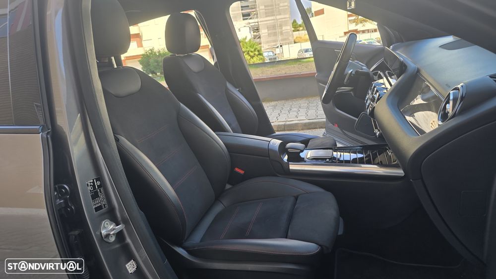 Mercedes-Benz GLA 250 e 8G-DCT AMG Line Advanced Plus - 24