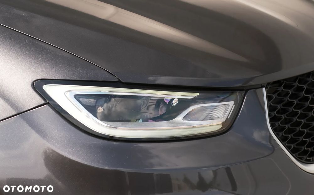 Chrysler Pacifica - 14