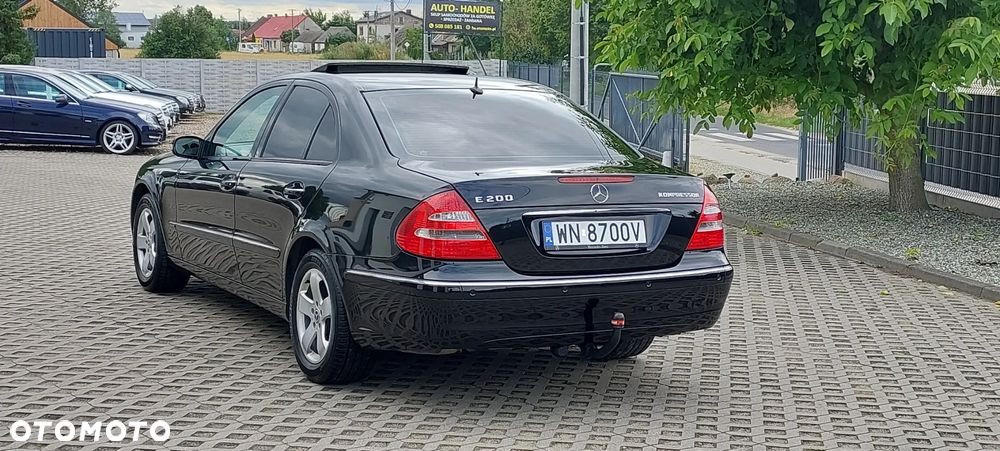 Mercedes-Benz Klasa E - 26