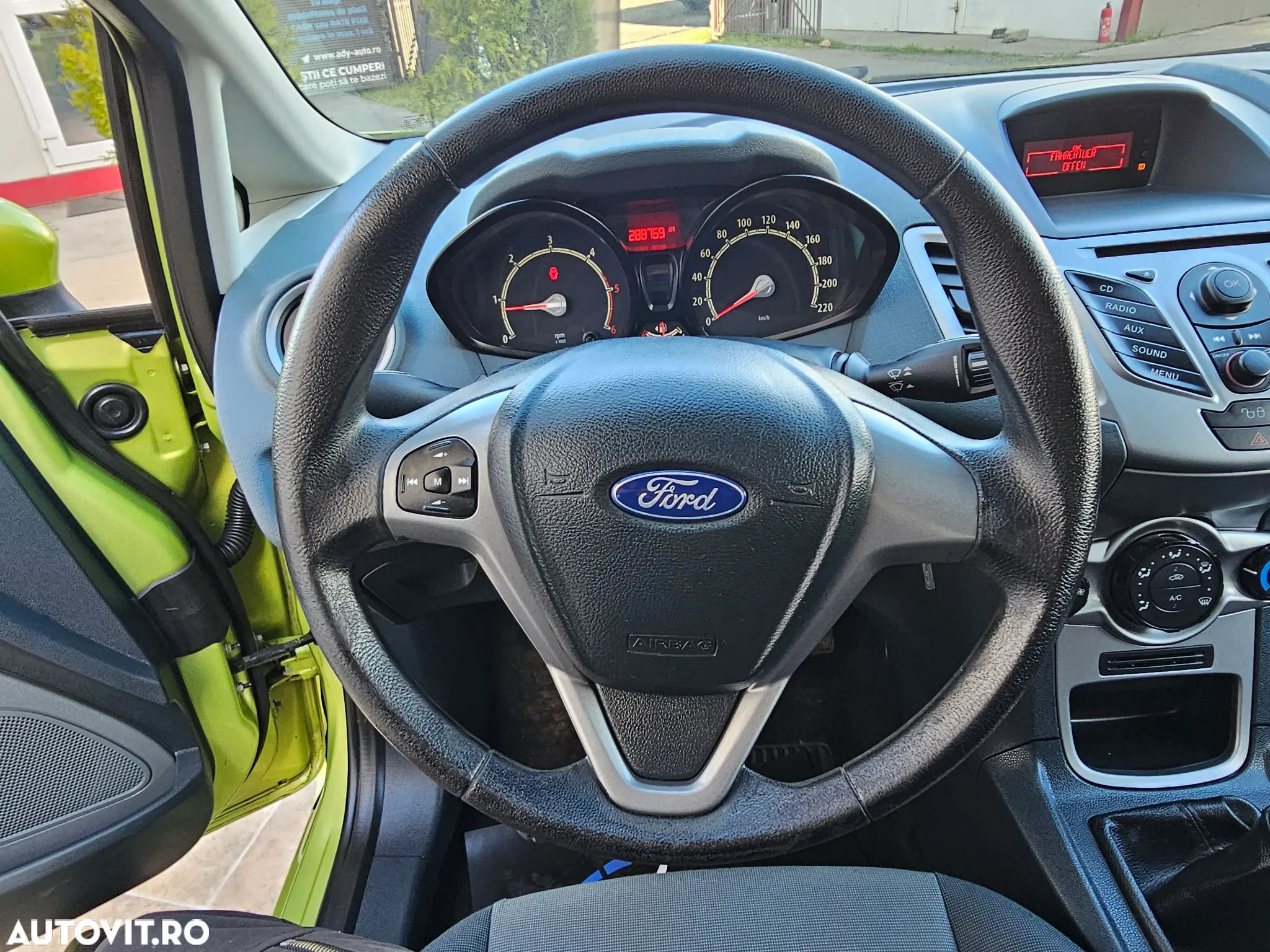 Ford Fiesta 1.4 TDCI Ambiente - 18