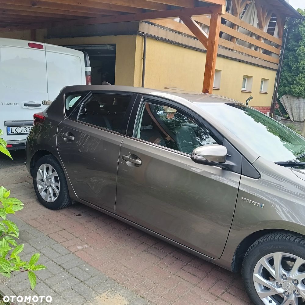 Toyota Auris 1.8 HSD Luna - 3
