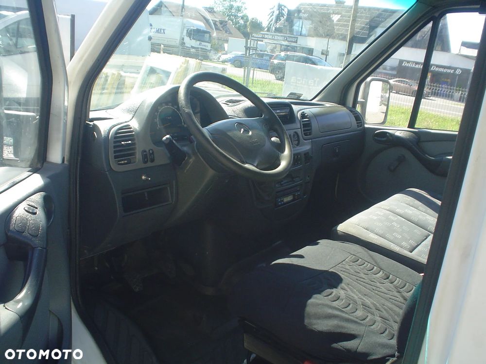 Mercedes-Benz SPRINTER - 6