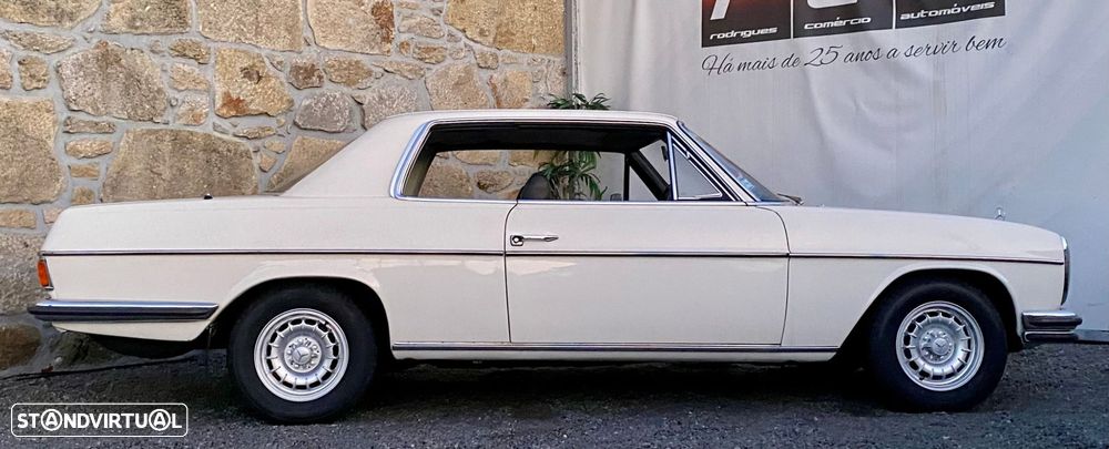 Mercedes-Benz W114/W115 (1968-1974) 250 CE - 3