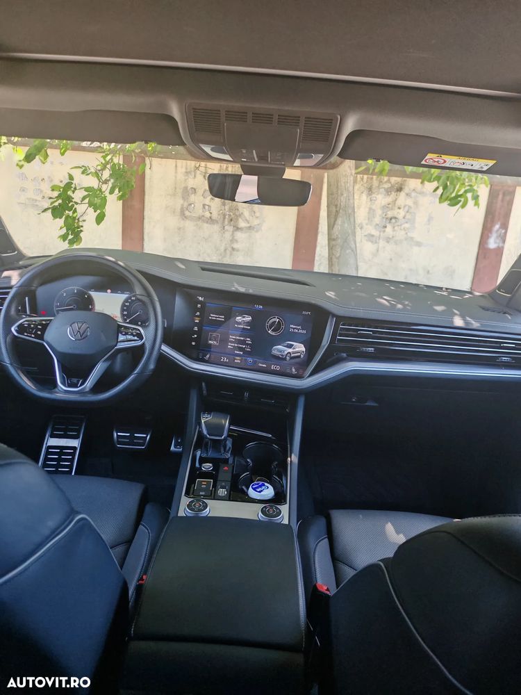 Volkswagen Touareg V6 TDI 4MOTION R-Line - 10