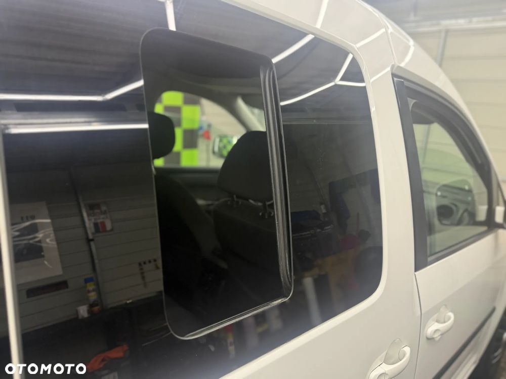 Volkswagen Caddy 2.0 (7-Si.) DSG Edition 30 - 29