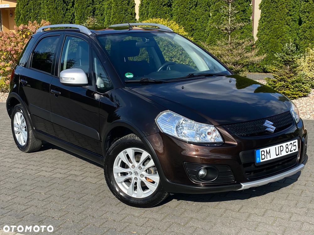 Suzuki SX4 1.6 Comfort Plus - 16