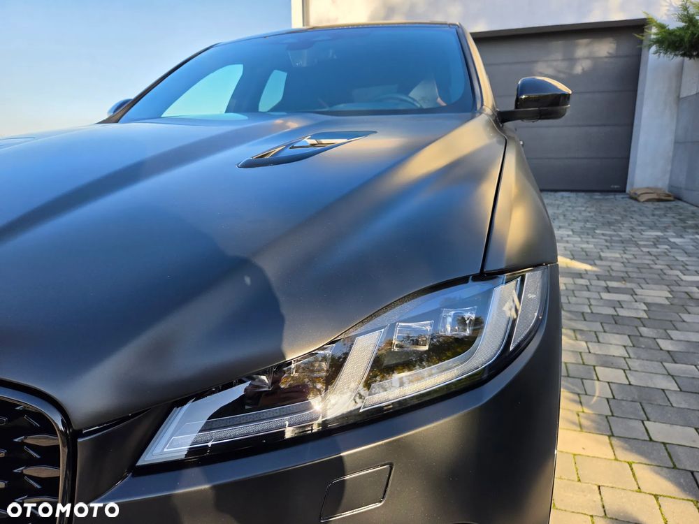 Jaguar F-Pace 5.0 V8 P550 AWD SVR - 14