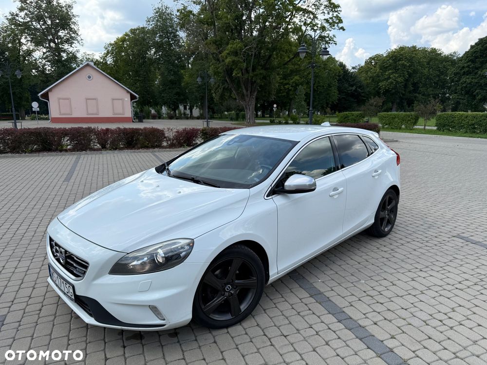 Volvo V40 D2 R-Design Summum - 14