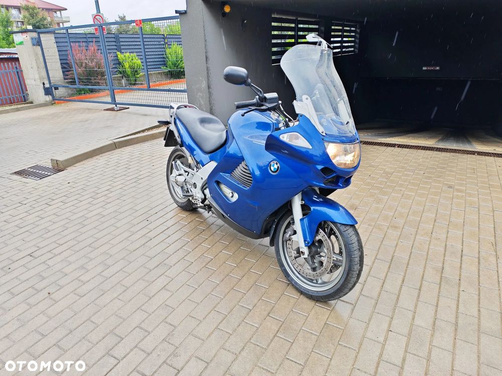 BMW K - 19