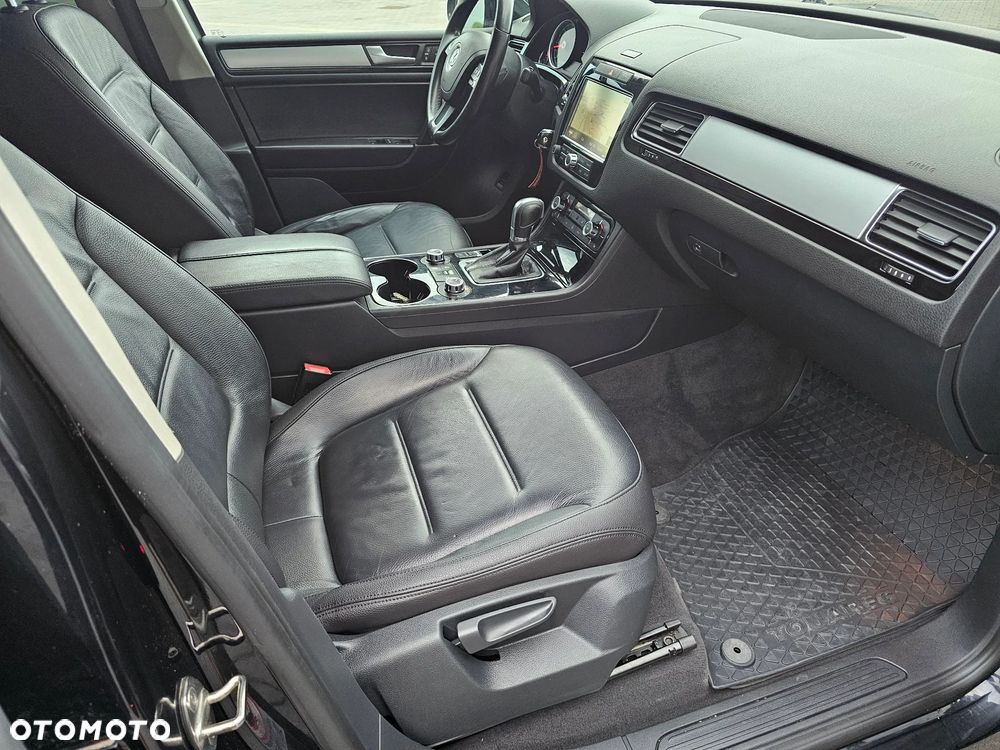 Volkswagen Touareg 3.0 V6 TDI 4XMot BMT - 14