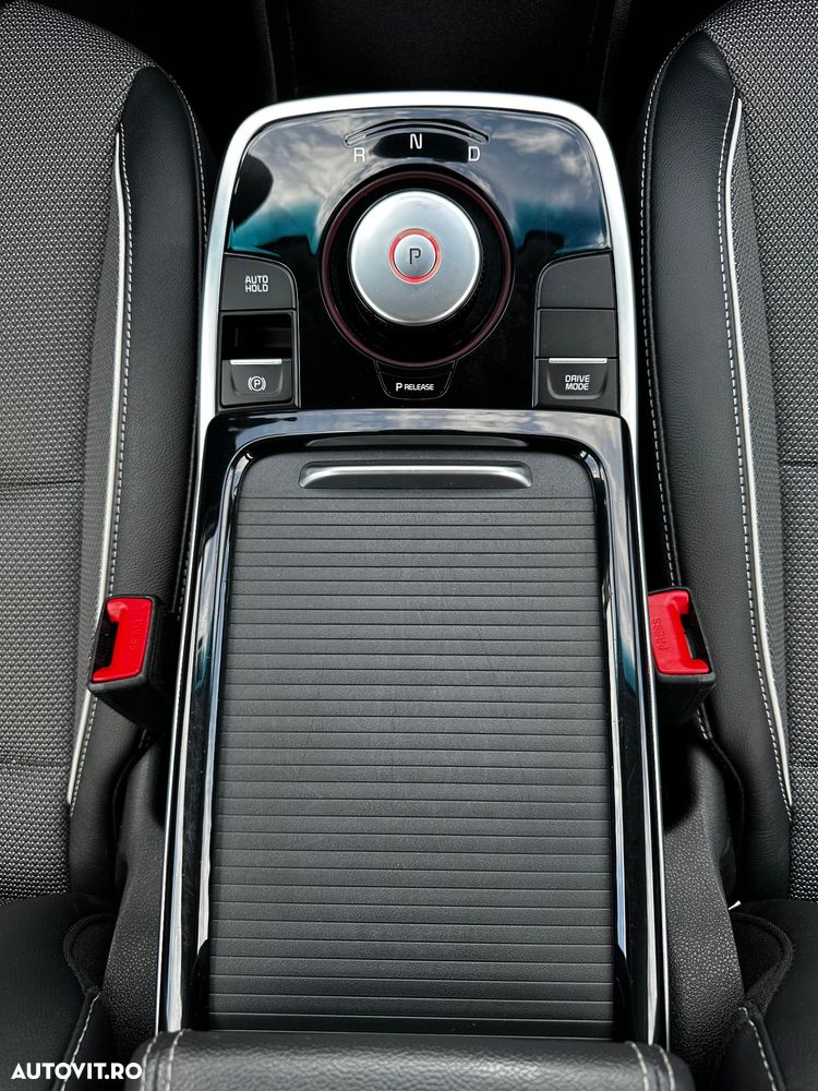 Kia Niro - 24