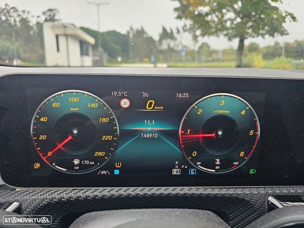 Mercedes-Benz A 180 d Style Plus Aut. - 37