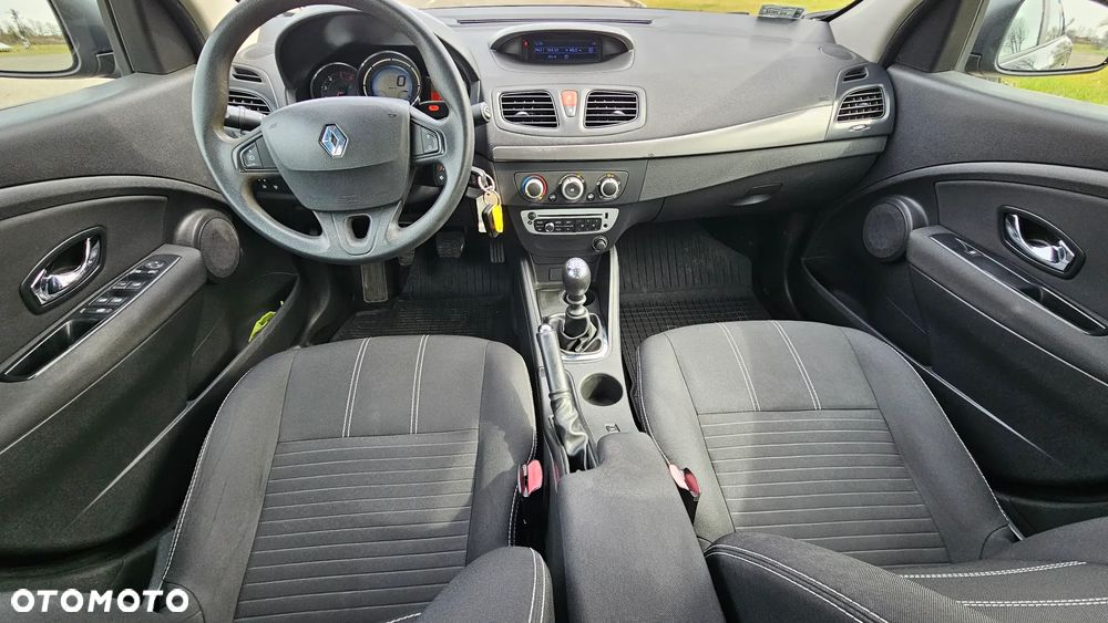 Renault Fluence 1.5 dCi Limited - 6