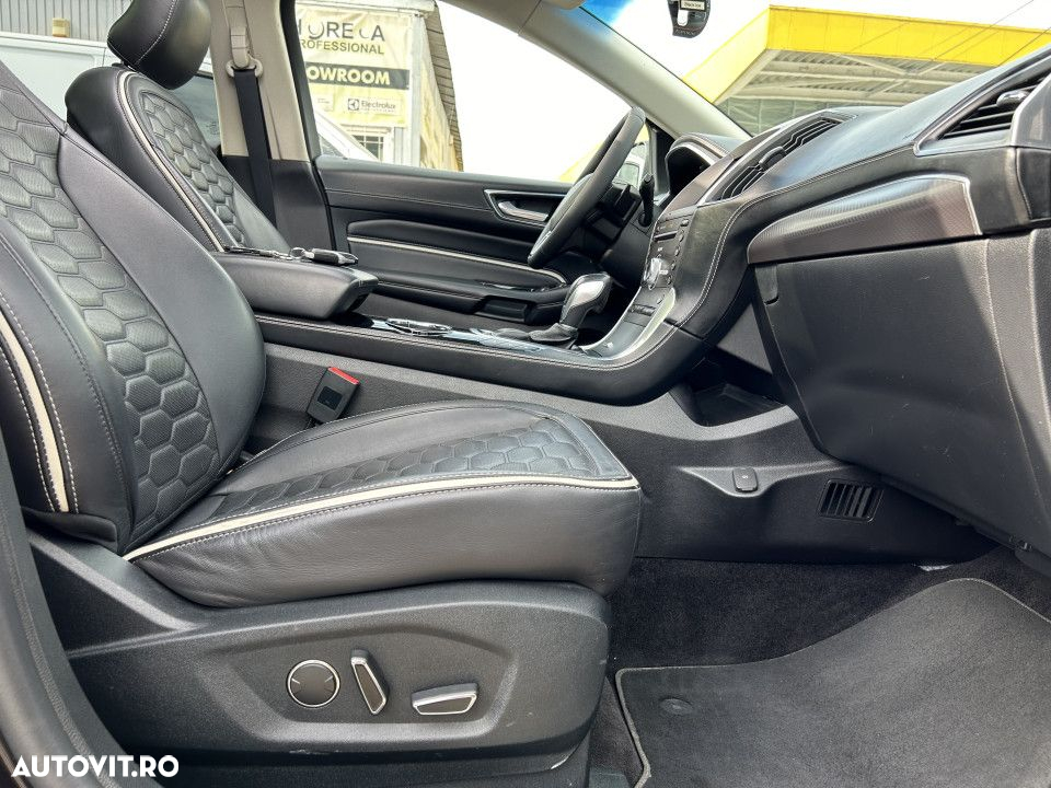 Ford Edge - 22