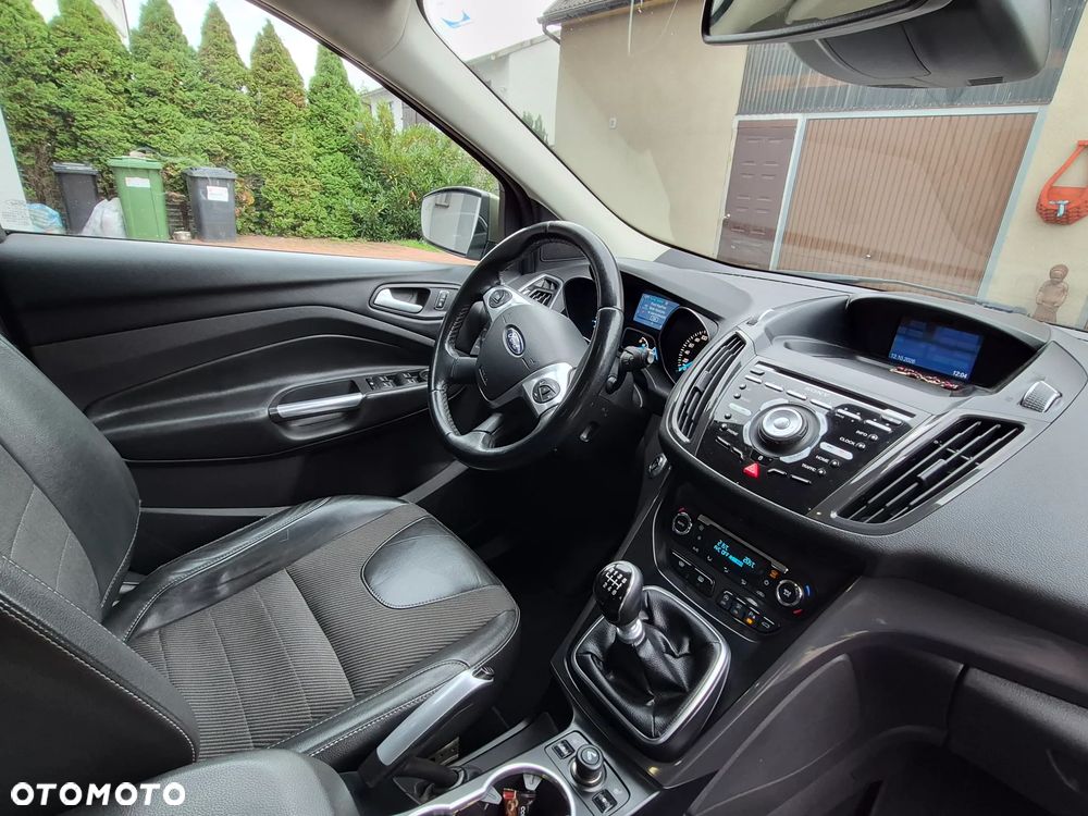 Ford Kuga - 20