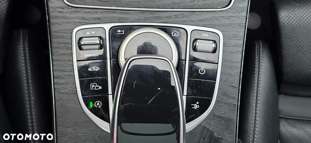 Mercedes-Benz Klasa C - 19