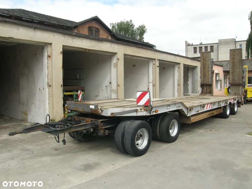 Müller-Mitteltal T40 1999rok 4 osiowa przyczepa niskopodwoziowa z Niemiec - 17