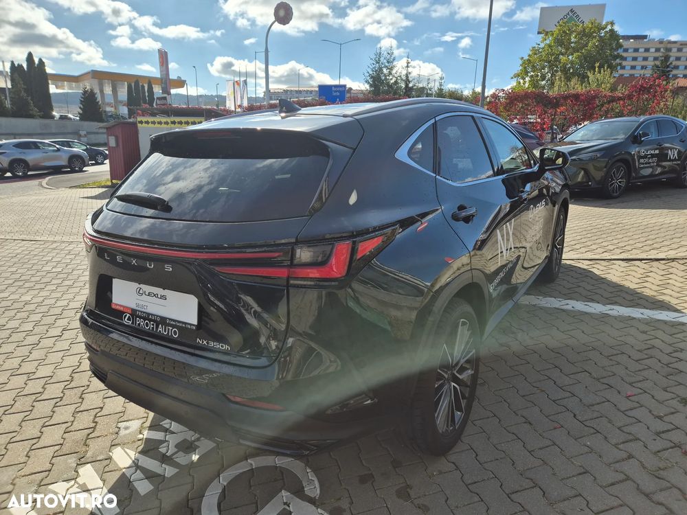 Lexus Seria NX - 11