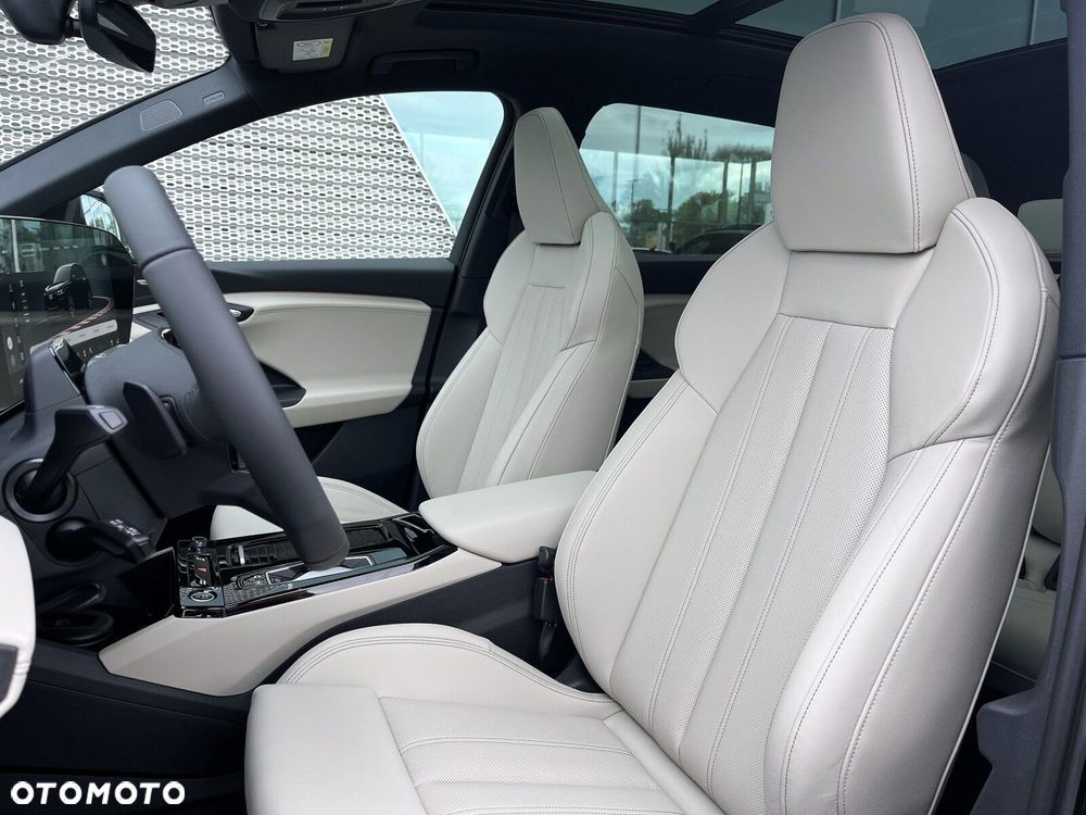 Audi Q6 e-tron - 19