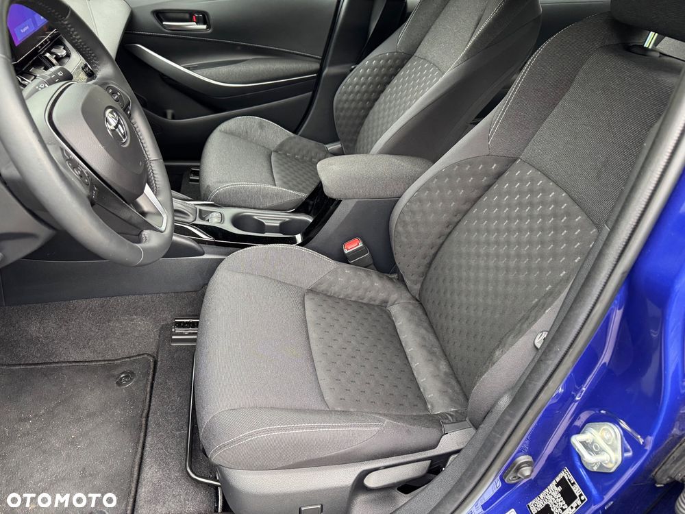 Toyota Corolla 1.8 Hybrid Comfort - 18