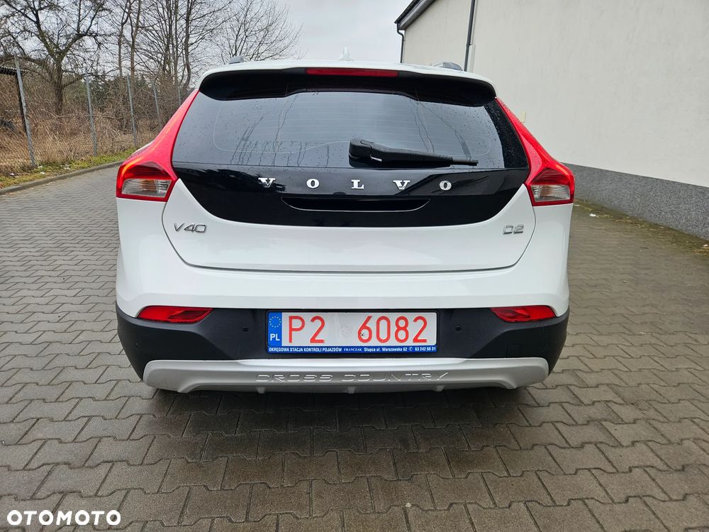 Volvo V40 Cross Country D2 - 18