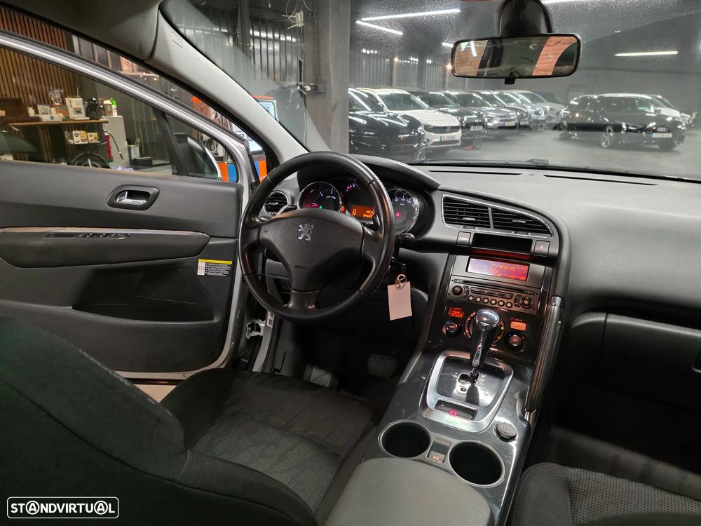 Peugeot 3008 1.6 e-HDi Sport CMP6 - 10