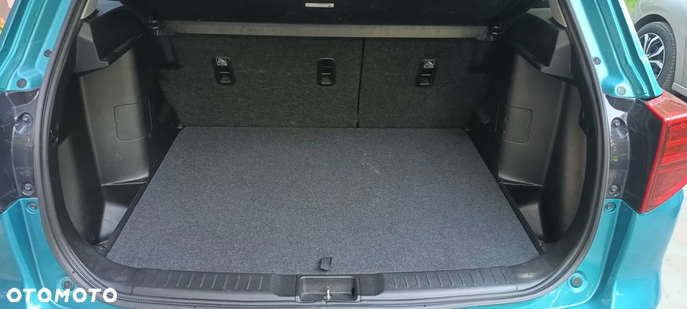 Suzuki Vitara 1.0 Boosterjet Premium 2WD - 15