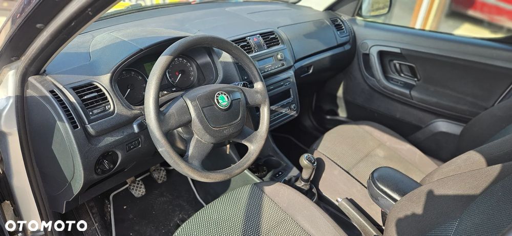 Skoda Roomster 1.2 TSI Scout PLUS EDITION - 6