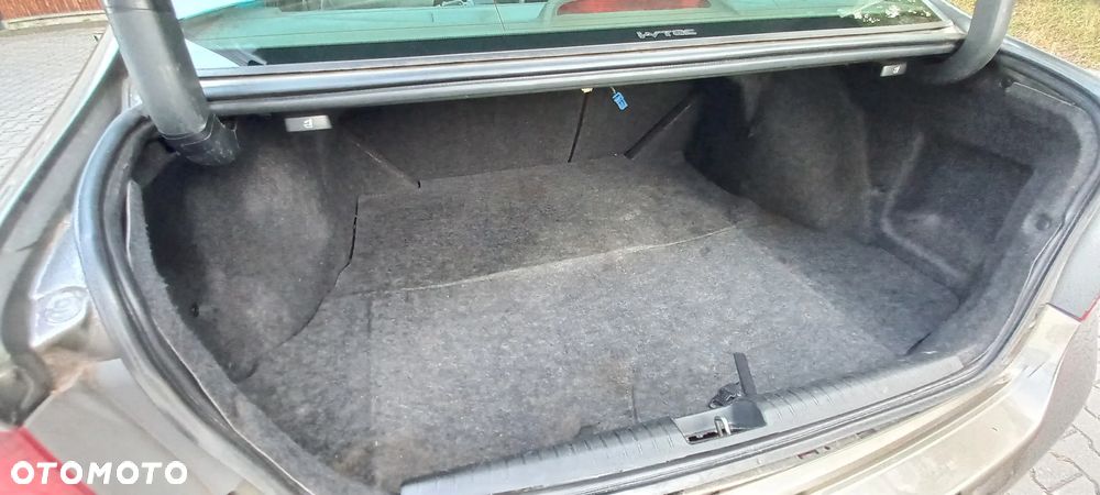 Honda Civic 1.8 Comfort - 10